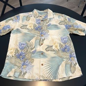 Tommy Bahama Short Sleeve Button Down